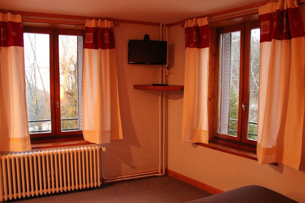 Hotel La Ferme Du Bois Barbu Villard-de-Lans Zimmer foto